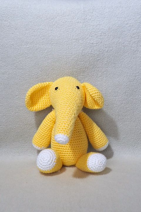 Handgemaakte gehaakte olifant