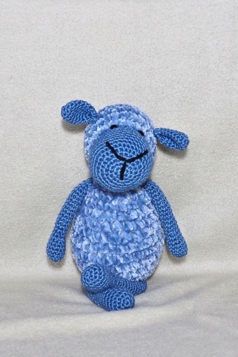 Gehaakt schaap handgemaakt donker blauw